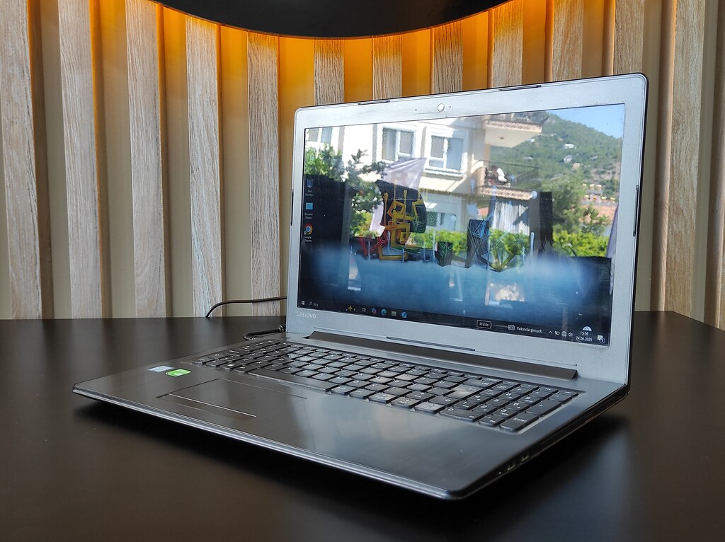 LENOVO LAPTOP/İ5 7.NESİL/8 GB RAM/256 GB SSD/HARİCİ 2GB E.KARTI - 8