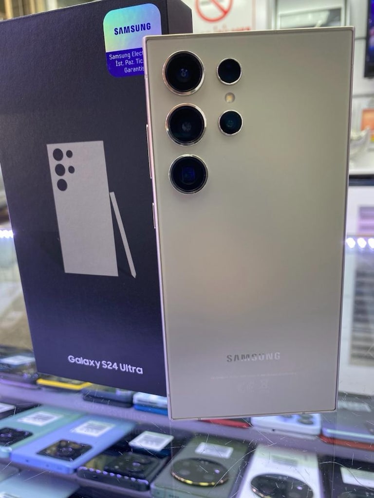 SAMSUNG S24 ULTRA 512 GB 12 GB SIFIR GİBİ ÇİZİKSİZ TÜRKİYE GARANTİLİ - 4