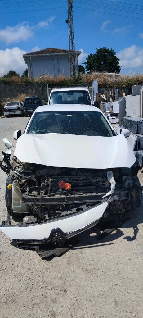 Renault Fluence 2013 Önden Kazalı - 5