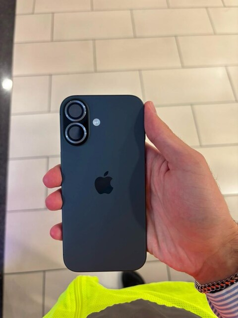 iPhone 17 256 GB (TR CİHAZI 3 AYLIK)