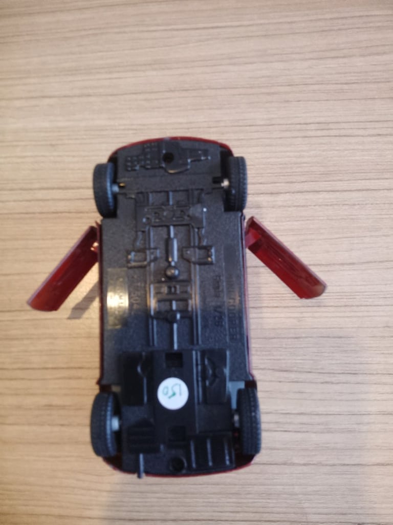1:28 ölçekli Kinsmart lisanslı Mini Cooper marka otomobil - 4