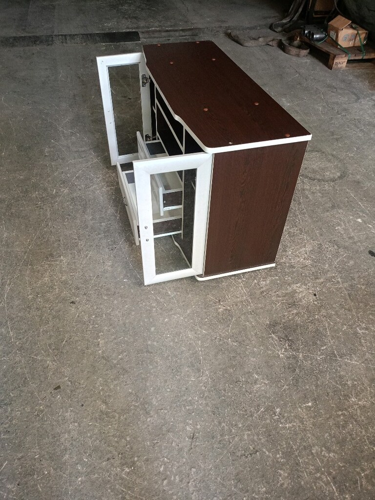 mini vitrin temiz kullanılmış sağlam - 4