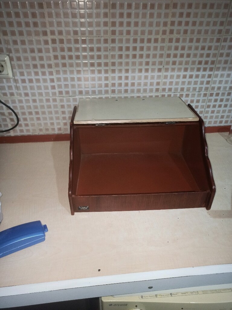 Ekmek saklama kabi - 3