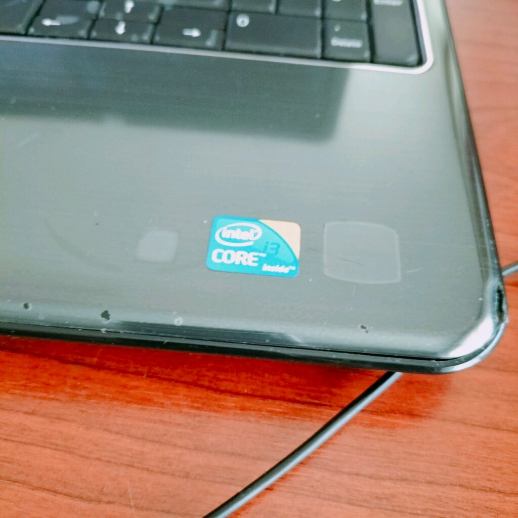Dell N5010-6518 model.İ3 işlemcili .320gb rom ve 3gb rem . Pazarlık ol - 3
