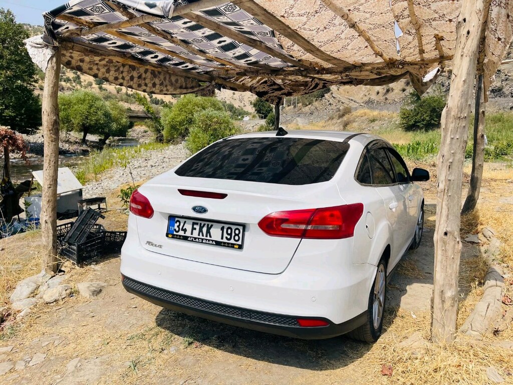Ford focus - 11
