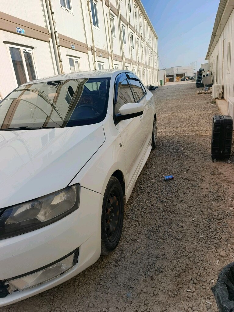 2015 model Skoda rapid - 13