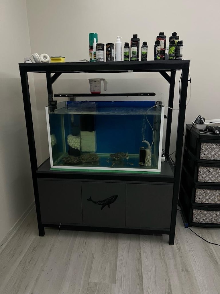 Dolaplı 2 katlı akvaryum sehpası