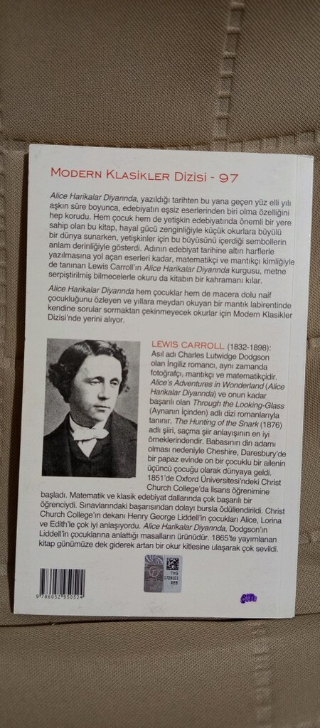 Alice Harikalar Diyarında Modern Klasikler - 2