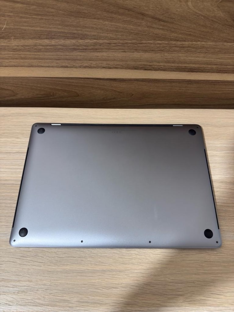MacBook Pro / i9 / 16 inç / 16 GB Ram / 1 TB Ssd - 9