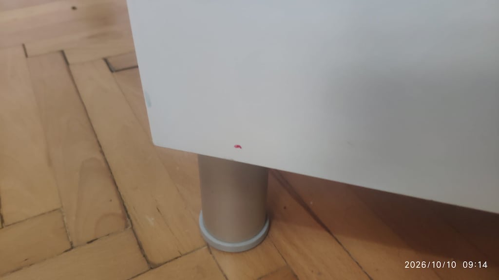 IKEA BESTA Konsol / Büfe - Beyaz Cam Üst Yüzeyli & Vitrinli - 3