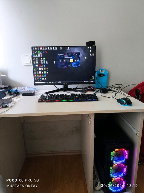 Oyuncu bilgisayarı Piyasanın en uygunu kasa monitör takaslı