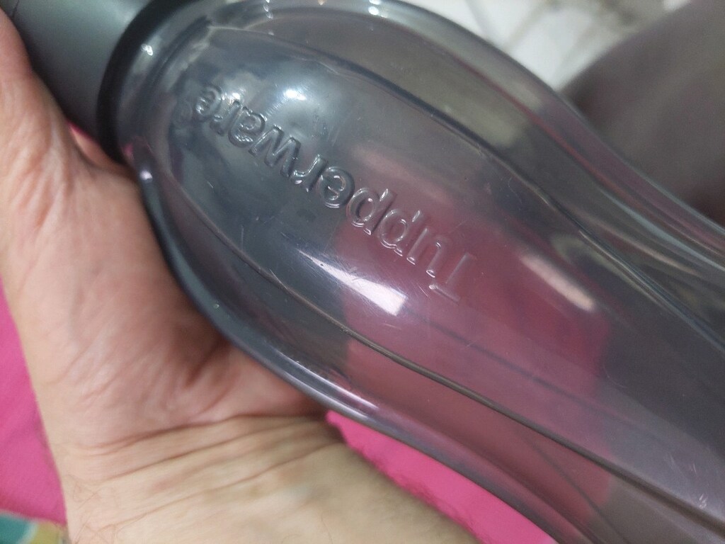 Tupperware suluk. 1 lt. ve 0.5 lt. 0.5 lt. lik olan 250 tl. - 4