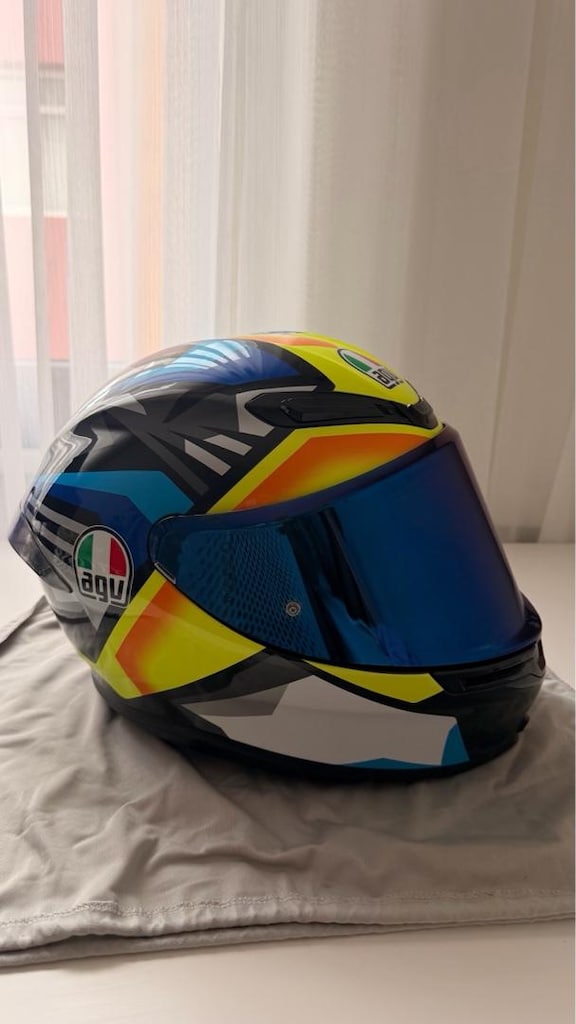 AGV K6s joan Black Blue Kapalı Kask L Beden - 6