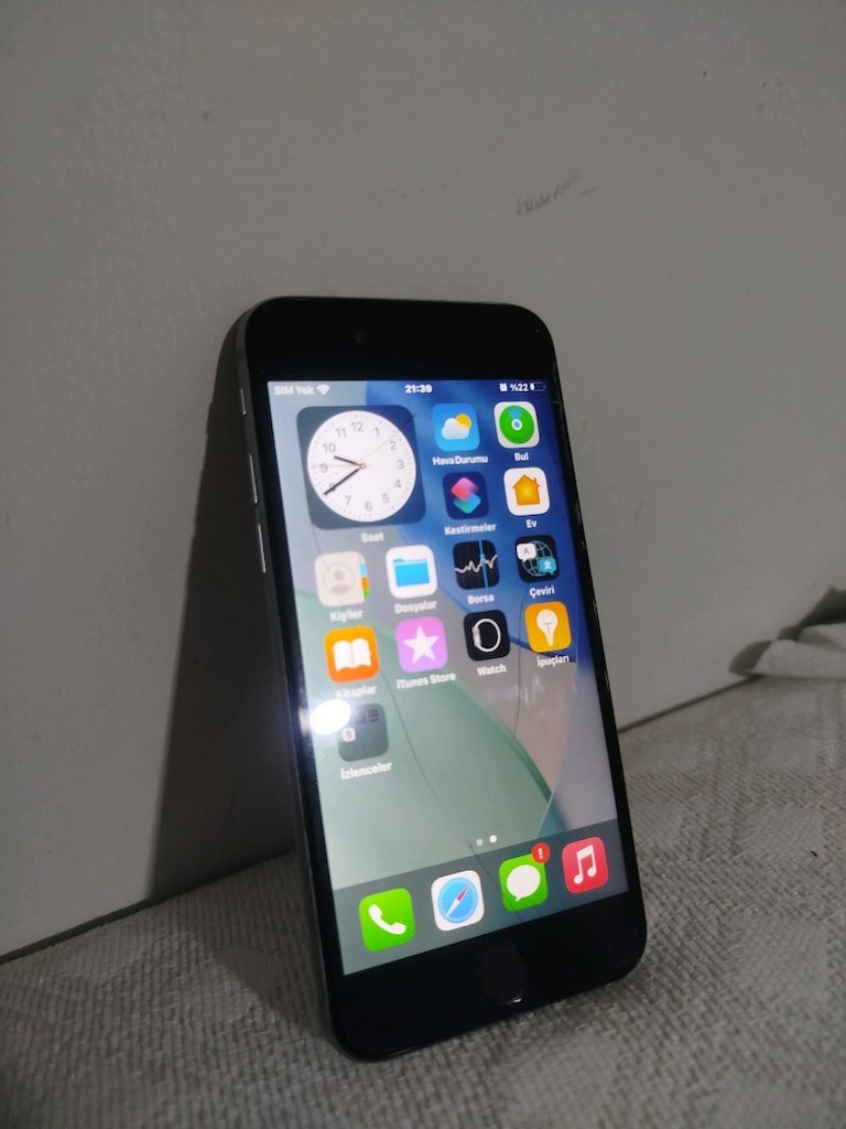 Apple - 4