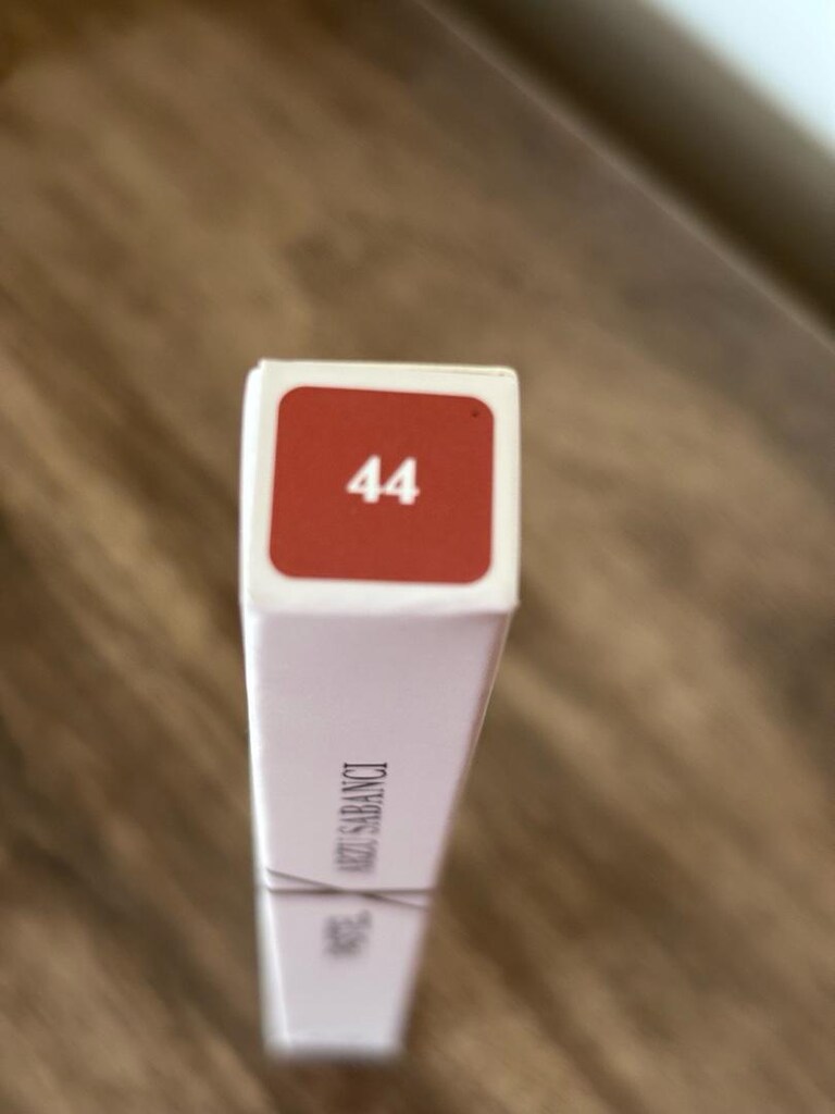 pastel arzu Sabancı lip liner - 3