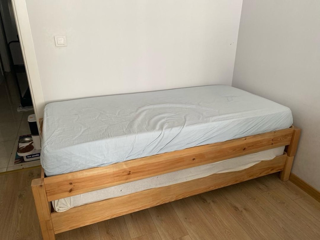 ACİL SATILIK üst üste geçebilen 2li karyola+yatak 90*190 - 2