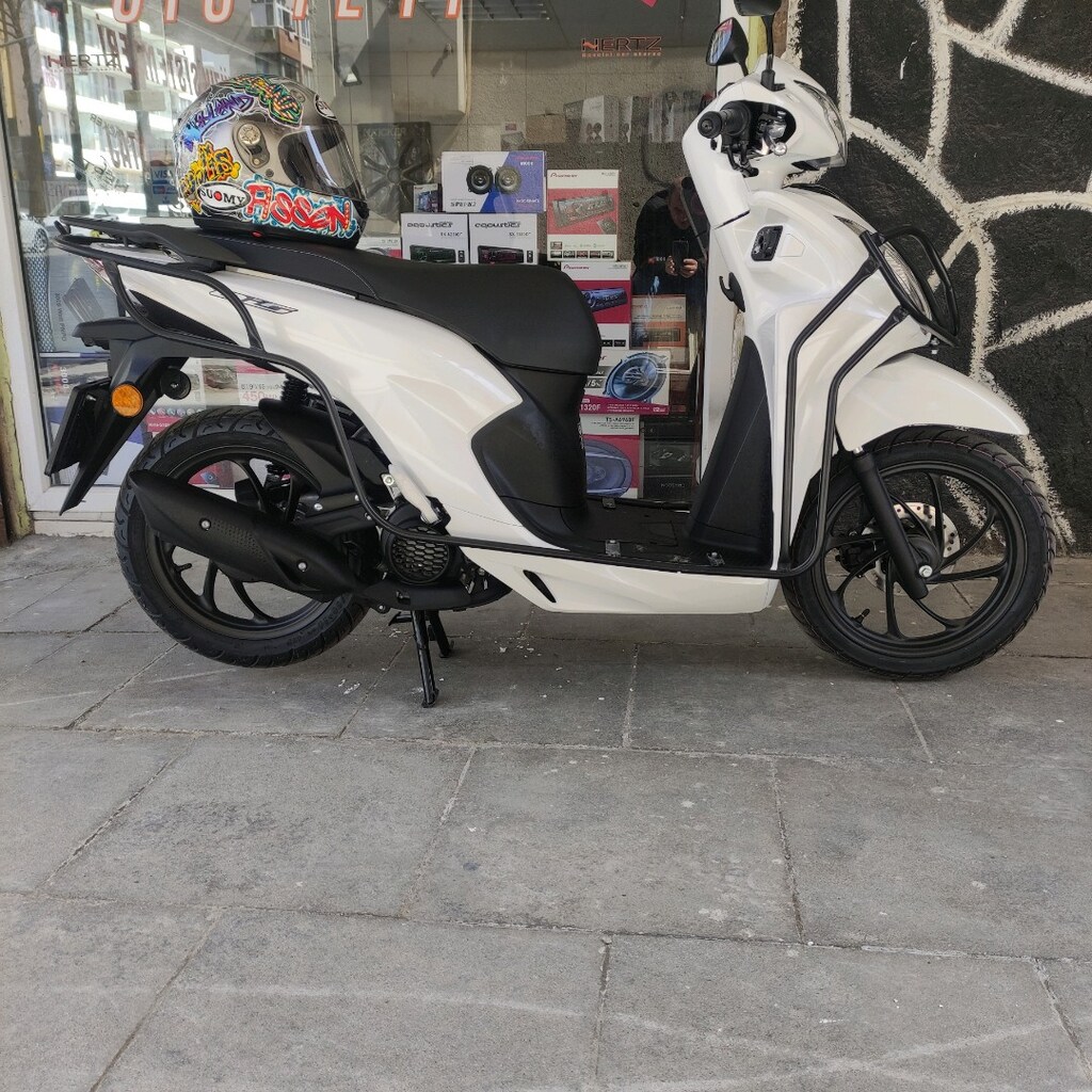 2022 acil satılık Honda dio sıfır gibi hatasız kurye motoru değildir - 4