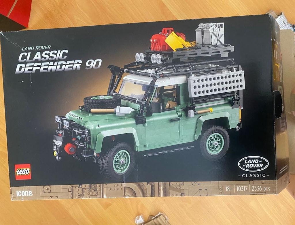 Lego Land Rover Classic Defender 90 Seti - 2