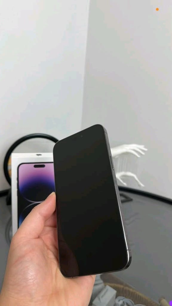 iPhone 14 Pro Max - 256 GB • TR - 2