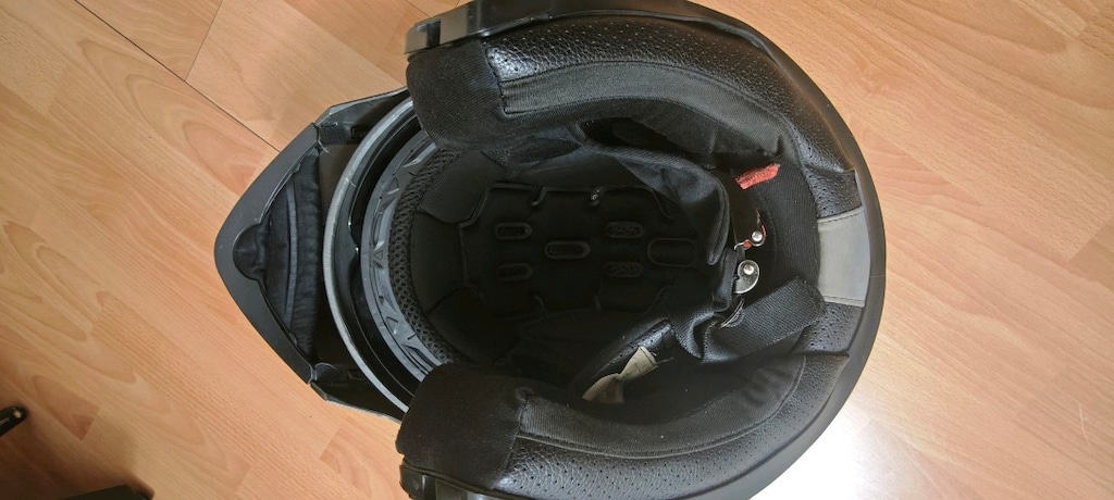 Çene açılır kask - 5