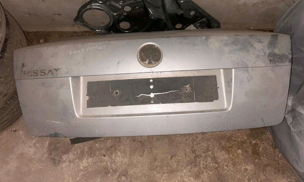 2003 VW Passat Bagaj kapağı - 3