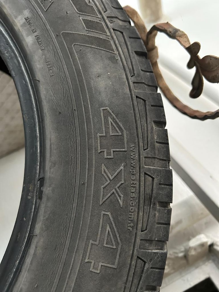 2adet petlas 4*4 suv lastik 2156516 petlas - 9