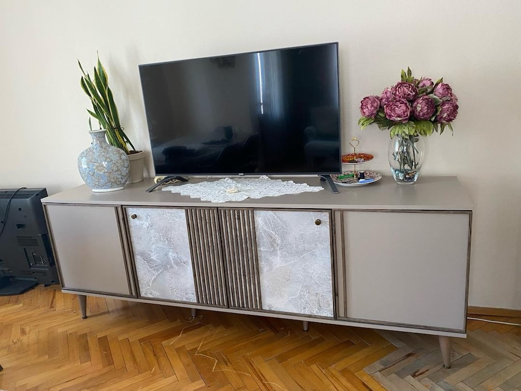 Yemek Masası (6 kişilik) ve TV ünitesi - 7