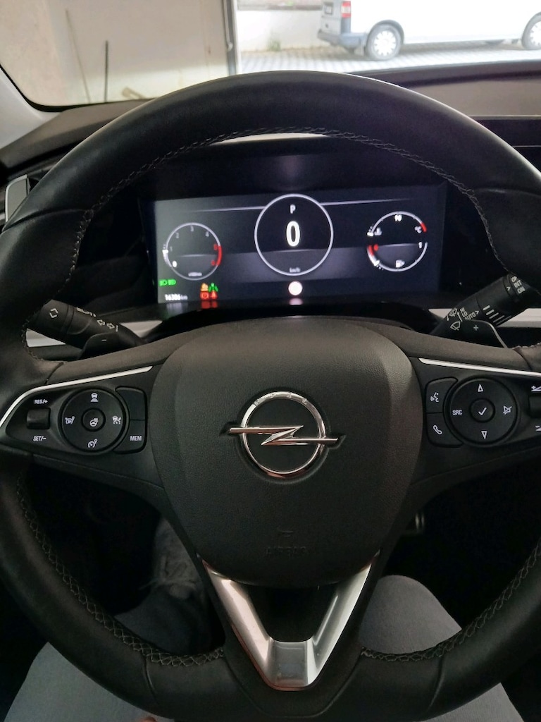 2022 opel grenlant acil satiliktir - 4