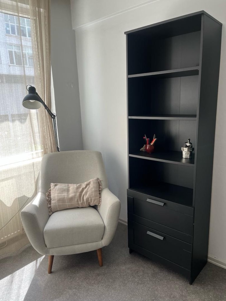 IKEA Kitaplık / Çok Amaçlı Raf Ünitesi – 2 Çekmeceli – Çok Temiz - 2