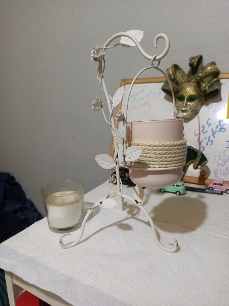 mumluk saksı askılı yaninda iki adet kokulu mum - 5
