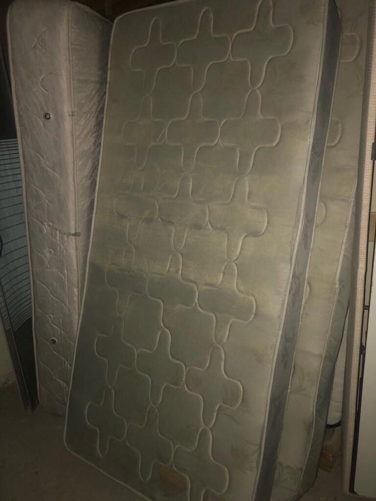 Bağlarda tek kişilik 90/190 yataklar - 2