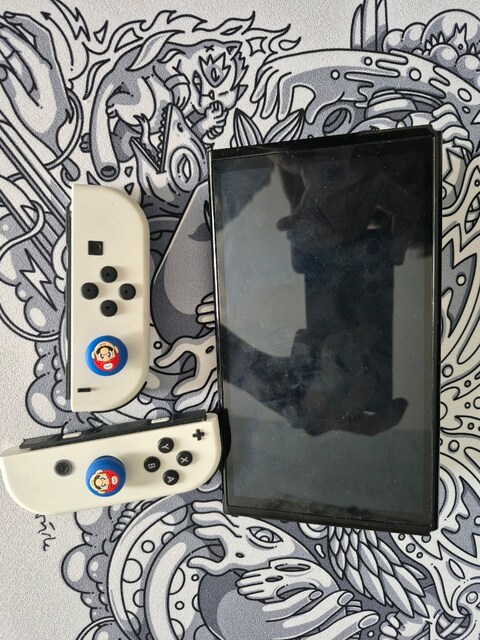 Satılık Nintendo Switch Oled