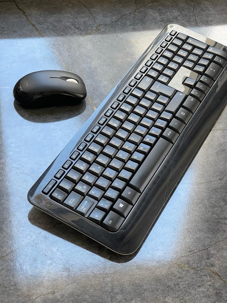 Microsoft Desktop 850 Kablosuz Multimedyalı Klavye Mouse Seti - 9