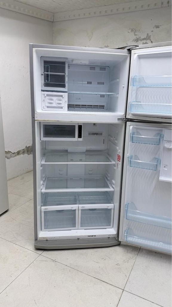 Arçelik 5847 NF NoFrost Buzdolabı – 610 L – Çok Temiz - 13