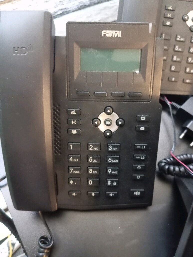 IP Telefon Fanvil Sıfır alındı hiç kullanılmadı. - 2