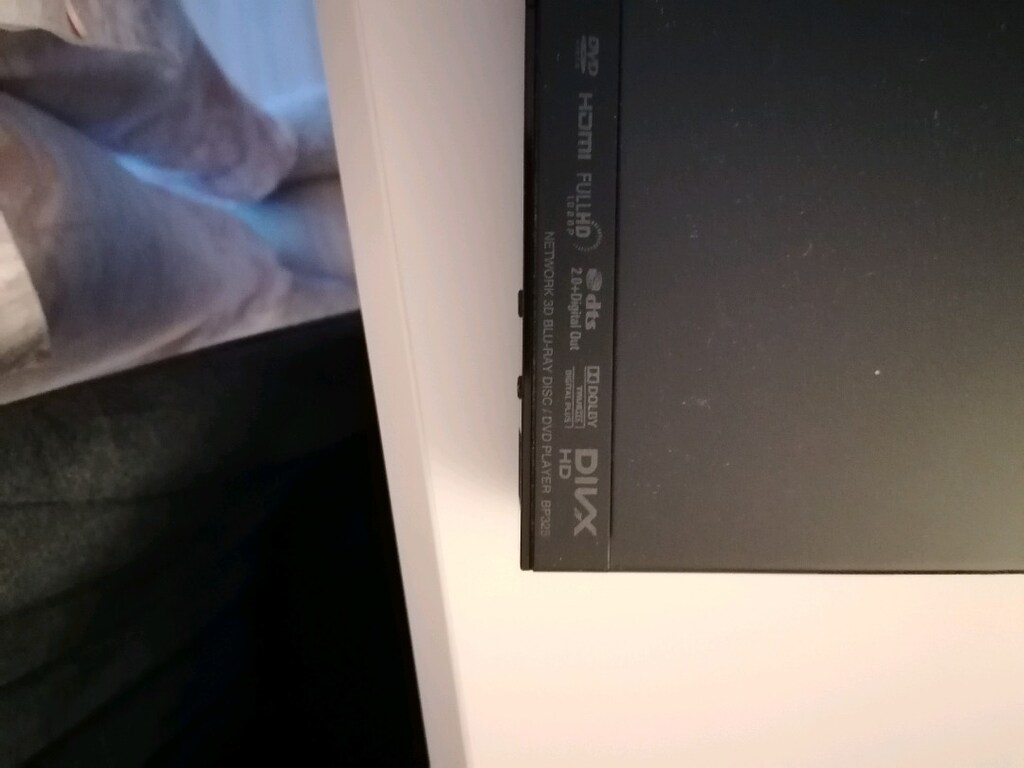 LG DVD PLAYER - 4