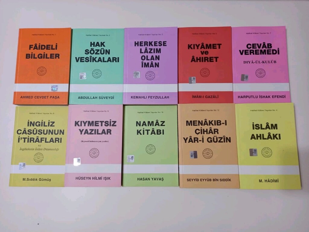 Hakikat Yayınları 10 lu kitap seti - 7