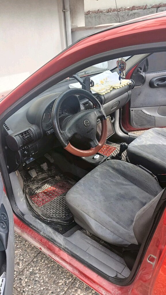 Opel corsa - 5