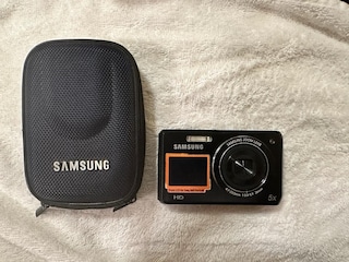 SAMSUNG DV101 DİJİTAL FOTOĞRAF MAKİNESİ