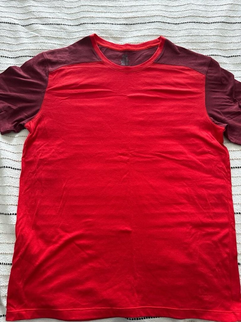 salomon essential plain tişört