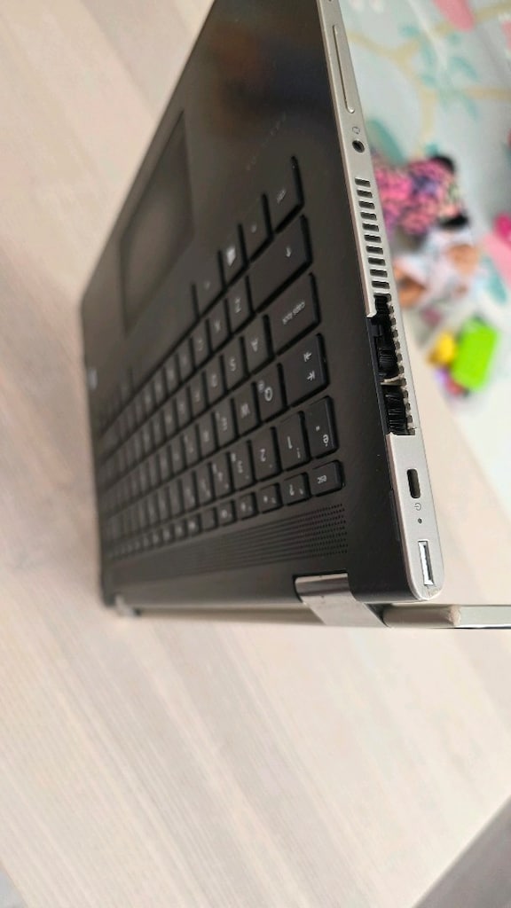 Hp X360 Core i5-7200, 2gb ddr5 940mx, 256ssd,8gb dokunmatik laptop - 7