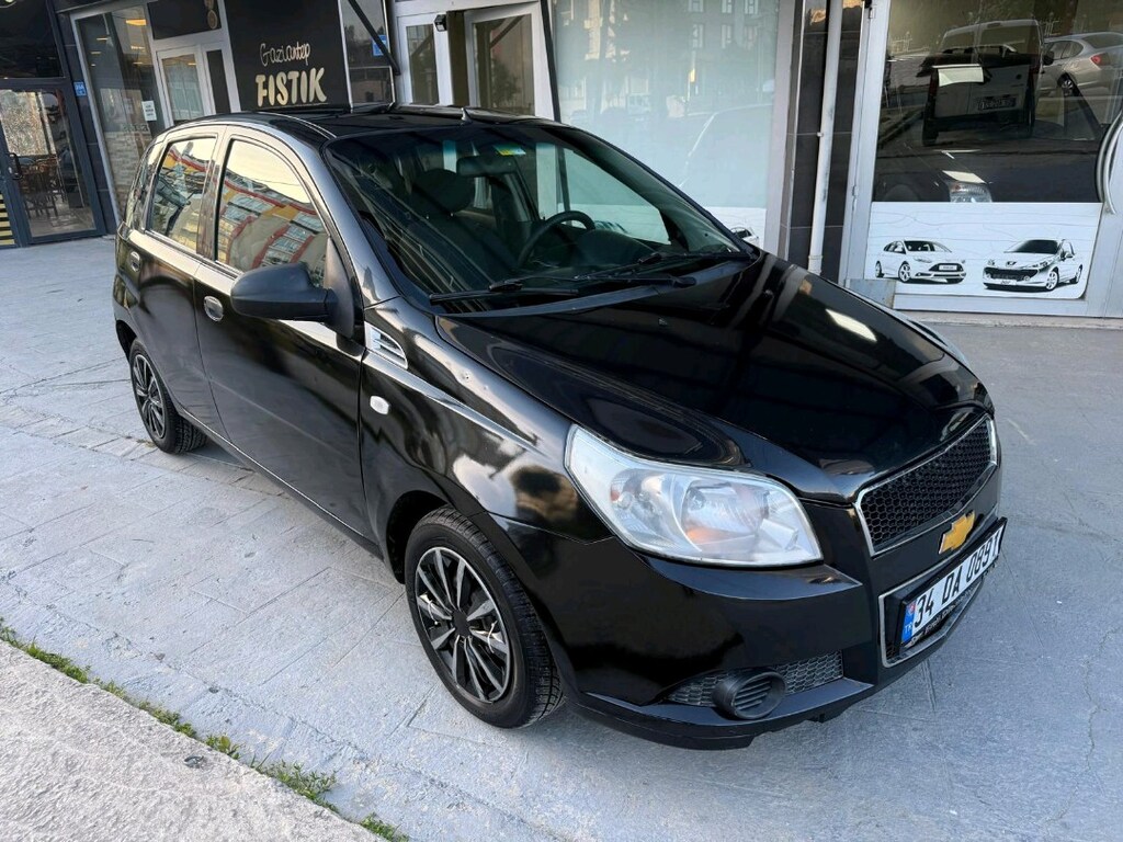 Chevrolet aveo 1.2 - 4
