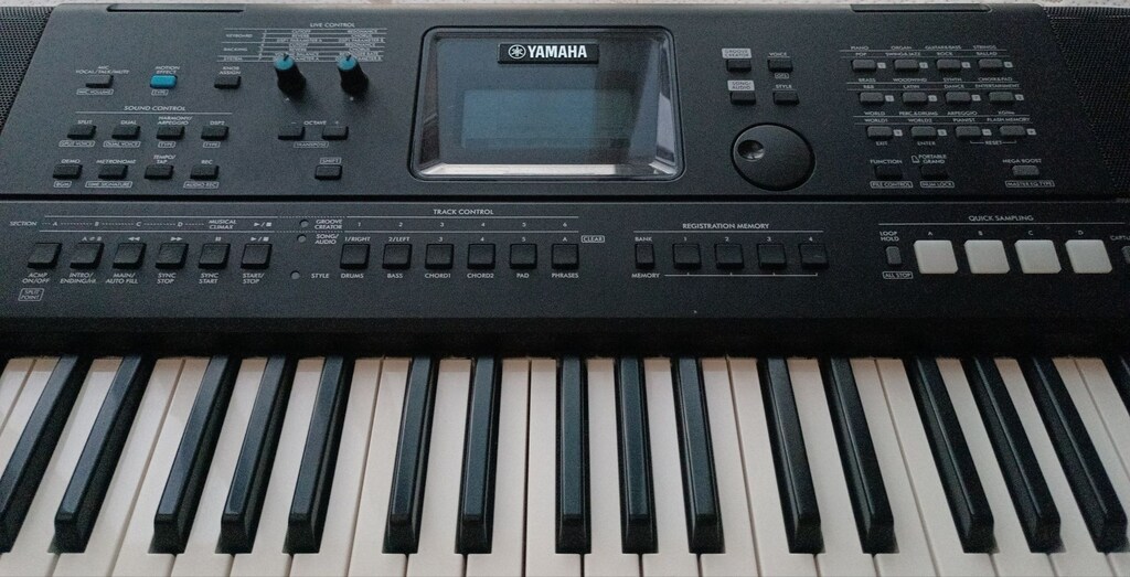 Yamaha PSR-E473 61 Tuşlu Klavye, Hercules KS118B Sehpa Dahil - 3