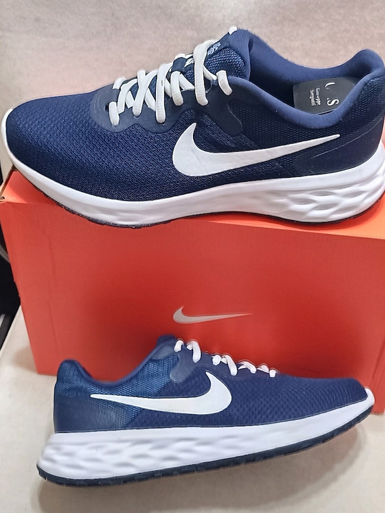 Nike Revolution 6 Orjinal sıfır gibi üründür - 3