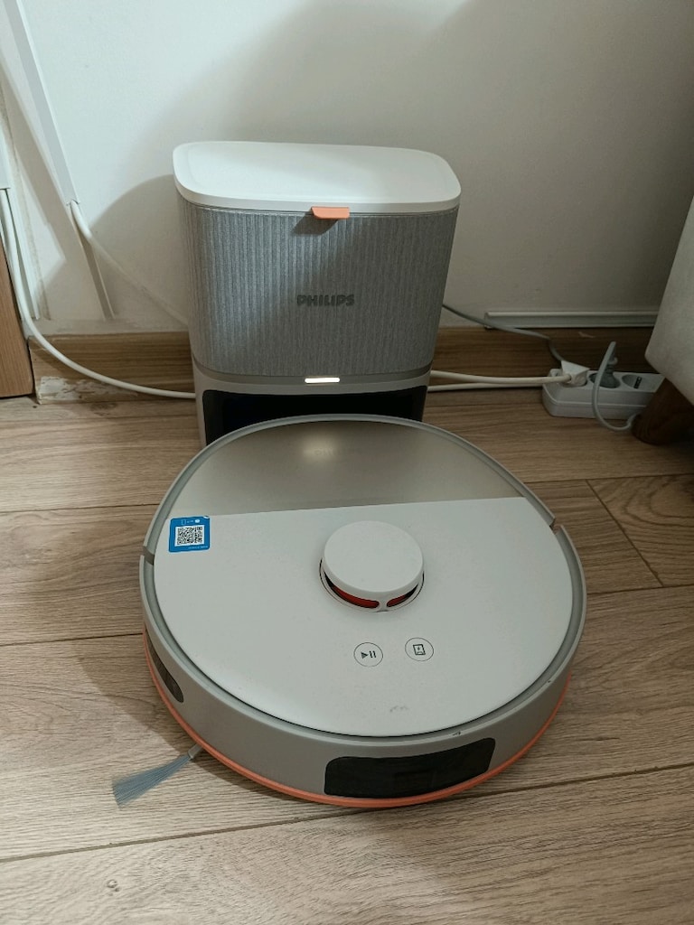 PHILIPS MARKA ROBOT SÜPÜRGE - 2