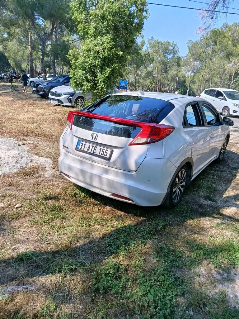 Honda Civic d tech dizel - 4