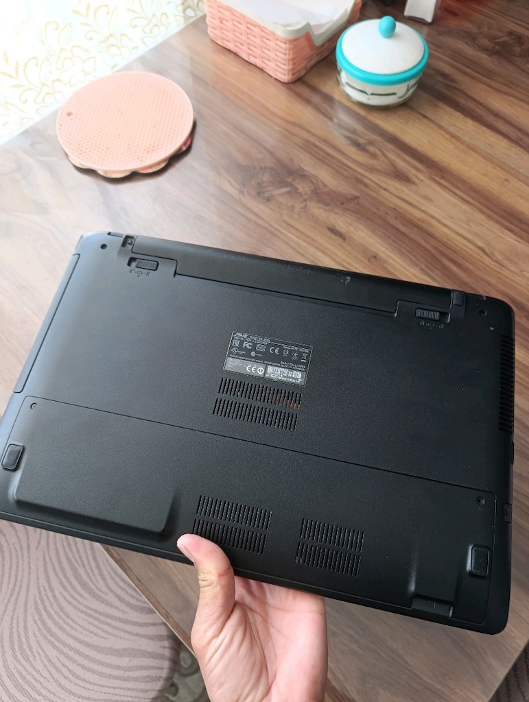 Asus Laptop - 5