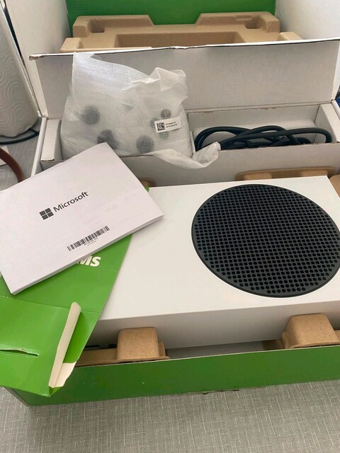 XBOX SERİES S kutulu faturalı