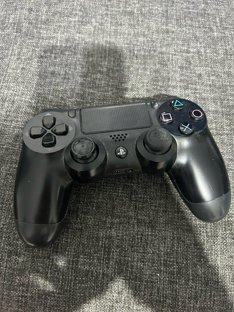 PS4 Pro 1 TB 2 Kollu, Kutulu, Tamamen Orijinal - 5
