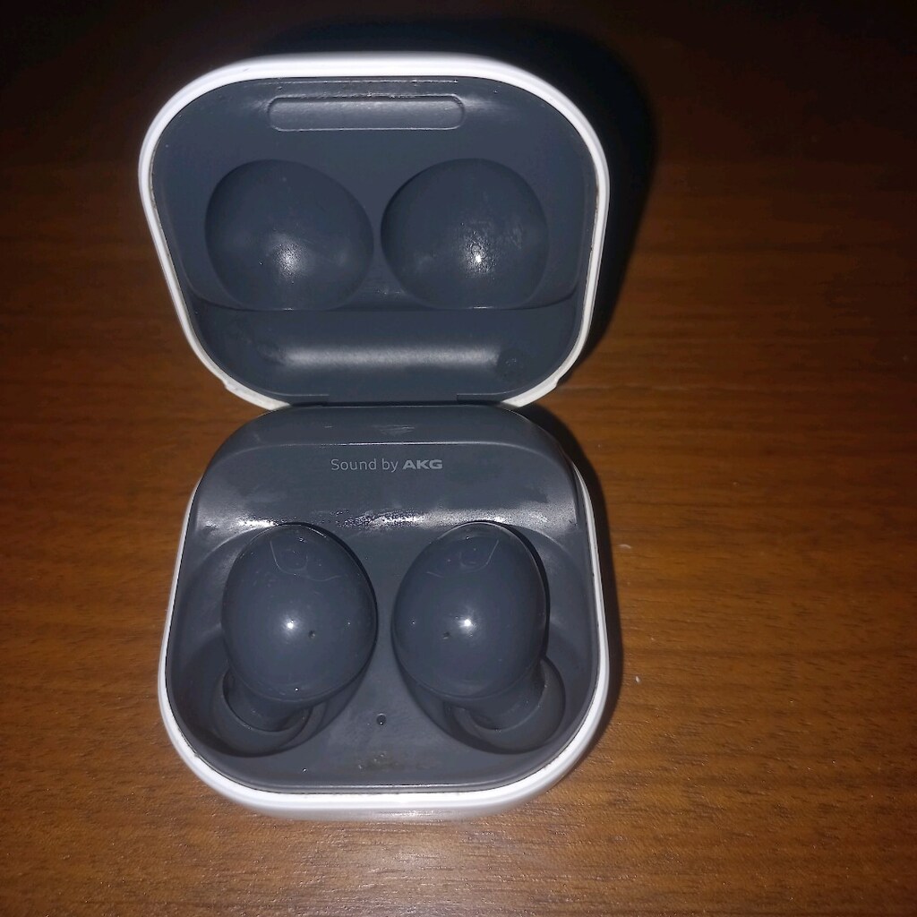 samsung buds2 - 2